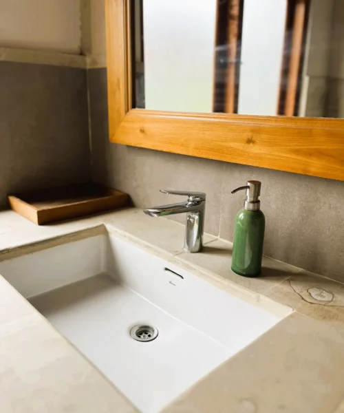 1.4 ... and a large countertop surface